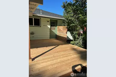 10211 SW Bank Road #A & B, Vashon, WA 98070 - Photo 9