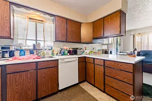 323 E Grand Coulee Ave, Grand Coulee, WA 99133 - Photo 3