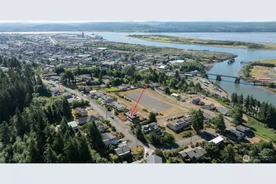 316 Beacon Hill Drive, Hoquiam, WA 98550 - Photo 37