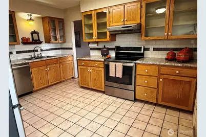 316 Beacon Hill Drive, Hoquiam, WA 98550 - Photo 11