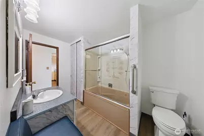 415 N State Street, Bellingham, WA 98225 - Photo 17