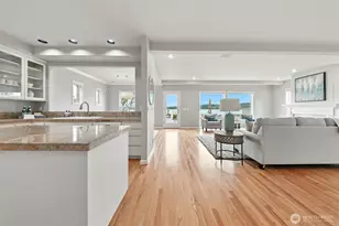 11204 Rainier Ave S, Seattle, WA 98178 - Photo 13