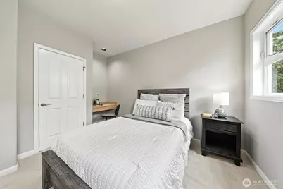 11204 Rainier Avenue S, Seattle, WA 98178 - Photo 25