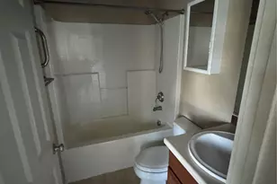 5307 Military Rd E, Tacoma, WA 98446 - Photo 15