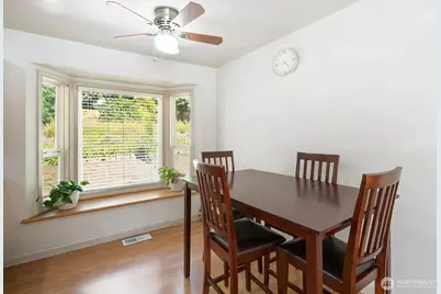 4252 Northwest Dr, Bellingham, WA 98226 - Photo 17