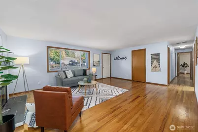 19213 136th Place SE, Renton, WA 98058 - Photo 7