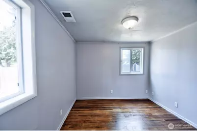 1310 Johnson Road, Centralia, WA 98531 - Photo 11