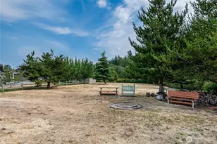 945 Secord Ct, Camano Island, WA 98282 - Photo 29