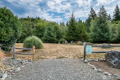 945 Secord Court, Camano Island, WA 98282 - Photo 27