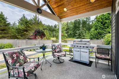 945 Secord Court, Camano Island, WA 98282 - Photo 23