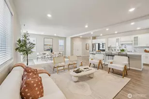 10107 14th Pl SE, Lake Stevens, WA 98258 - Photo 3