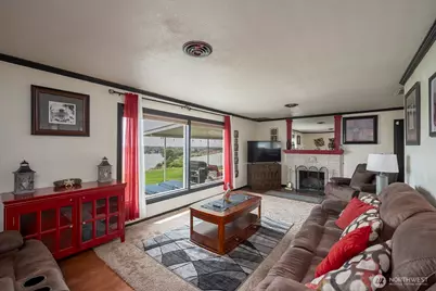 634 N Crestview Drive, Moses Lake, WA 98837 - Photo 7