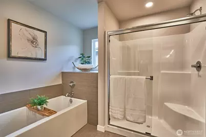 1511 137th Street E #9, Tacoma, WA 98445 - Photo 3