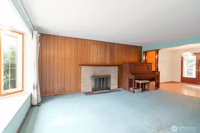 2124 N 167th Street, Shoreline, WA 98133 - Photo 3