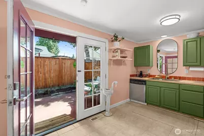 858 S Fife Street #1, Tacoma, WA 98405 - Photo 19