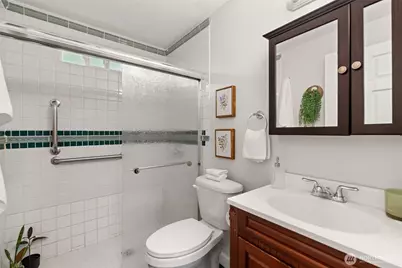 858 S Fife Street #1, Tacoma, WA 98405 - Photo 13