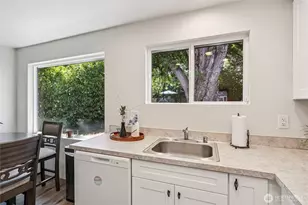 8430 Fawcett Ave, Tacoma, WA 98444 - Photo 11