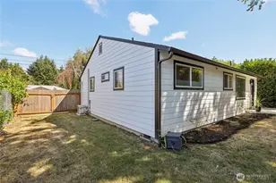 8430 Fawcett Ave, Tacoma, WA 98444 - Photo 25