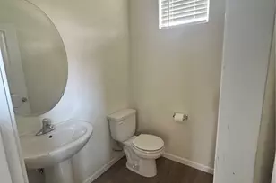 1316 W 17th Ave, La Center, WA 98629 - Photo 9