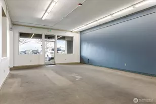 270 SE Pioneer Way, Oak Harbor, WA 98277 - Photo 7