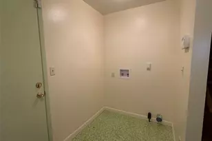 809 W Market St, Aberdeen, WA 98520 - Photo 21