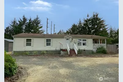 301 N Chinook Avenue, Hoodsport, WA 98548 - Photo 1