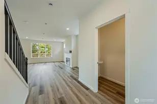 960 RW Fletcher St, Winlock, WA 98596 - Photo 5