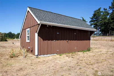 549 Davis Bay Road, Lopez Island, WA 98261 - Photo 27