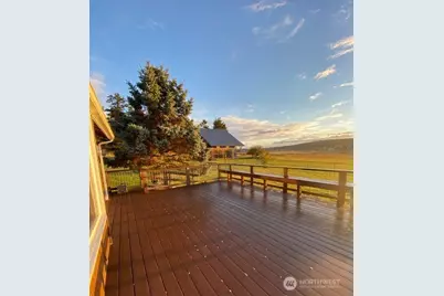 549 Davis Bay Road, Lopez Island, WA 98261 - Photo 31