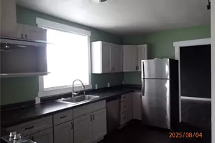 2002 Pacific Ave, Aberdeen, WA 98520 - Photo 9