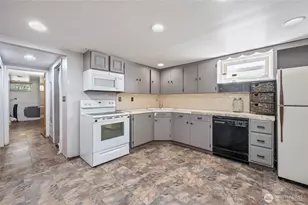 33 Furney St, Wenatchee, WA 98801 - Photo 17