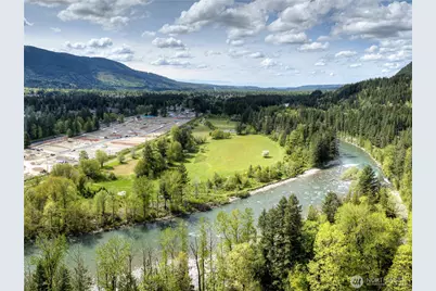 1199 Waterfall Way SE #1701, North Bend, WA 98045 - Photo 3