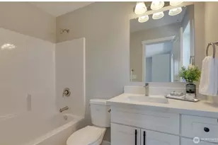 234 S 70th St, Tacoma, WA 98408 - Photo 13