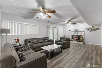 4705 S 272nd Street, Kent, WA 98032 - Photo 15