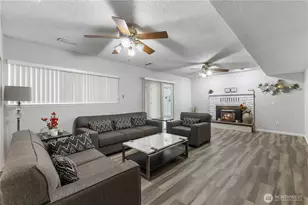 4705 S 272nd St, Kent, WA 98032 - Photo 15