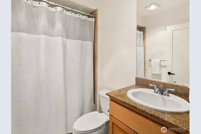 1029 Belmont Avenue E #305, Seattle, WA 98102 - Photo 17