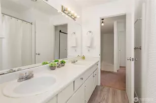 8823 Holly Dr, Everett, WA 98208 - Photo 13