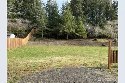 950 Discovery Avenue SE, Ocean Shores, WA 98569 - Photo 5