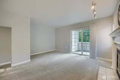 601 12th Avenue NW #C1, Issaquah, WA 98027 - Photo 5