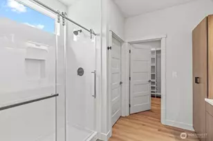 117 Red Hawk Dr, Castle Rock, WA 98611 - Photo 17