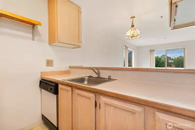 1910 W Casino Road #124, Everett, WA 98204 - Photo 7