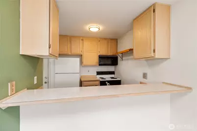 1910 W Casino Road #124, Everett, WA 98204 - Photo 9