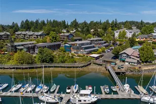 141 Parfitt Way SW, Bainbridge Island, WA 98110 - Photo 5