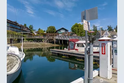 141 Parfitt Way SW #M-10, Bainbridge Island, WA 98110 - Photo 9