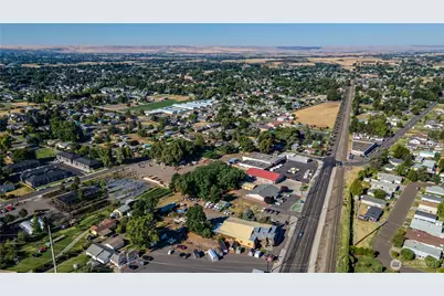 914 & 928 NE Rose Street, College Place, WA 99324 - Photo 5