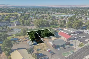914 & 928 NE Rose St, College Place, WA 99324 - Photo 1