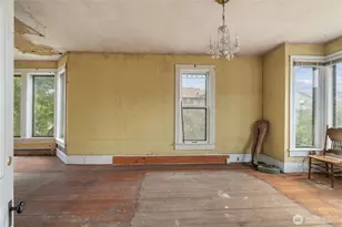 504 9th St, Hoquiam, WA 98550 - Photo 5