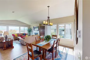 1919 Creekside Pl, Anacortes, WA 98221 - Photo 5