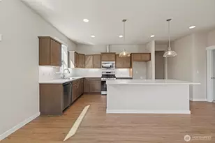 806 Parkland Loop, Sedro Woolley, WA 98284 - Photo 11