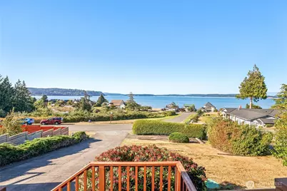 850 Dugualla Road, Oak Harbor, WA 98277 - Photo 3